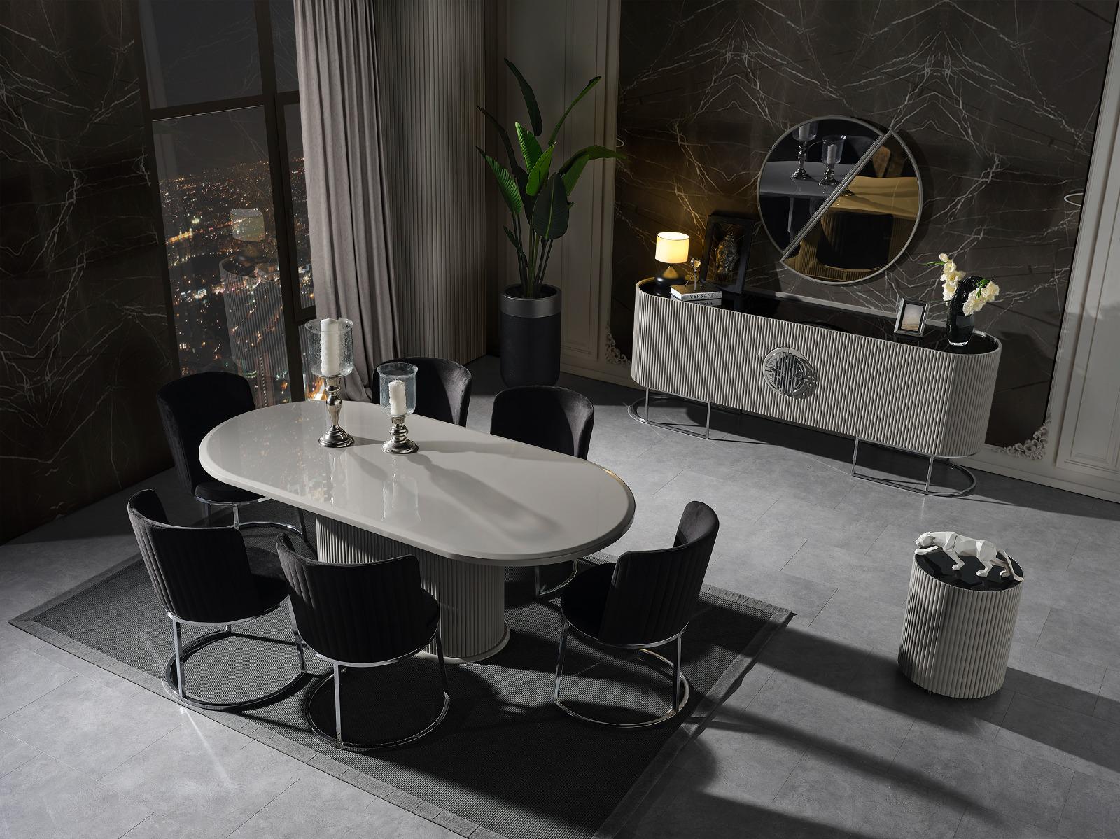 Aura – Esszimmer 2